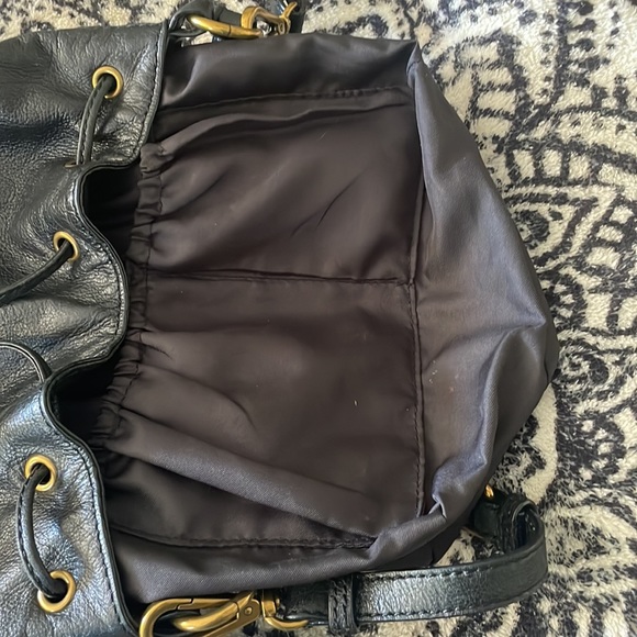 Elliot Lucca black Leather Drawstring Crossbody Shoulder Bag - Picture 13 of 15